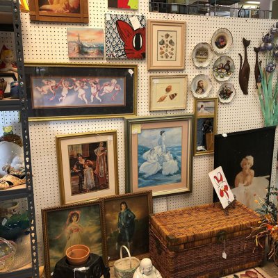 Eastbrook Antique Mall - Montgomery, Alabama 36109