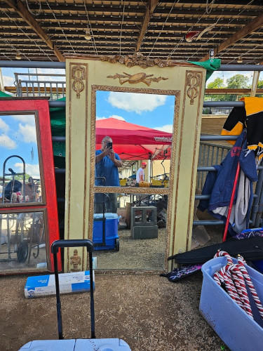 Franklin Flea Market - Franklin, Tennessee 37064