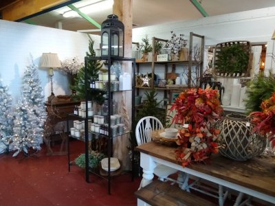 Apple Barrel Antiques and Gifts - Oxford, Alabama 36203