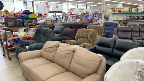 Sharon's Discounts Flea Market - Statesville, North Carolina 28625