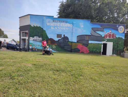 White Cloud Flea Market - White Cloud, Kansas 66094