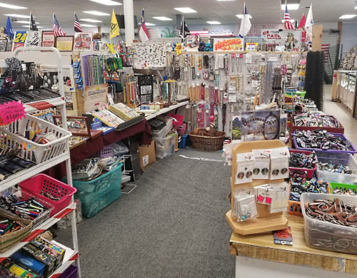 Everything Under The Sun Flea Market & Consignment - Myrtle Beach, South Carolina 29577