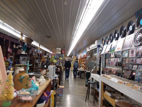 Morning Sun Marketplace - Thomasville, Pennsylvania 17364
