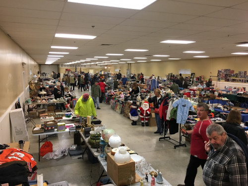 Berea Flea Market - Berea, Ohio 44017