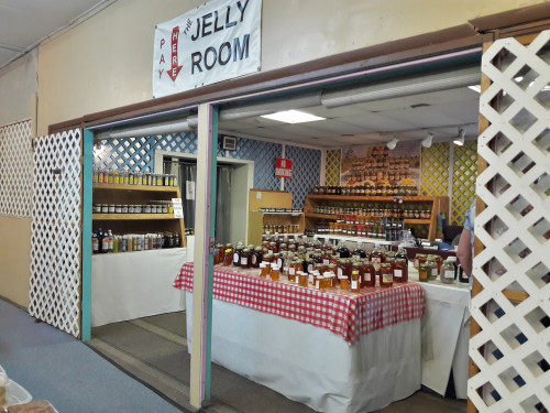 Uncle Bill's Flea Market - Whittier, North Carolina 28789