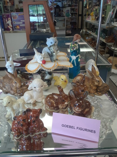84 Collectibles & Antiques - Eighty Four, Pennsylvania 15330