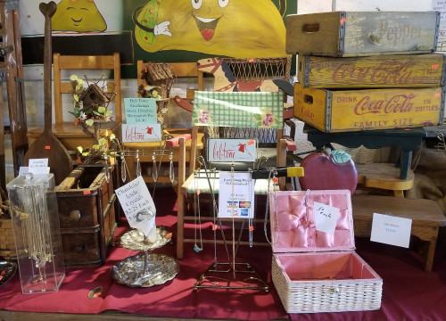 Ed's unique and antique - Tamaqua, Pennsylvania 18252