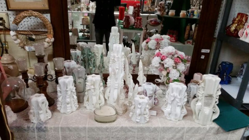 Flea Market 13 Antiques & Used Furniture - Pocomoke City, Maryland 21851