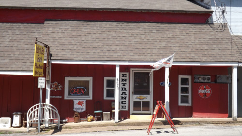 We'll Be Back Flea Market & Antiques - Warsaw, Missouri 65355