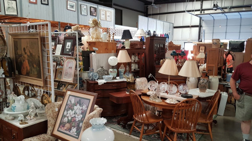 Chula Junction Flea Market - Amelia Court House, Virginia 23002