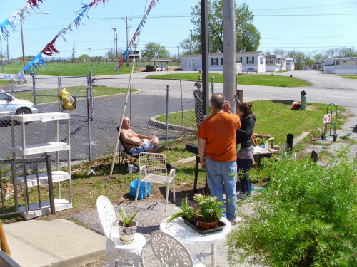 Whizcows Bazzar - Blue Springs, Missouri 64015