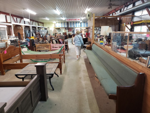 Dave's Place Flea Market - Paw Paw, Michigan 49079