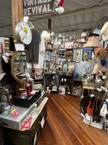 Antique Adventures LLC - Ventura, California 93003