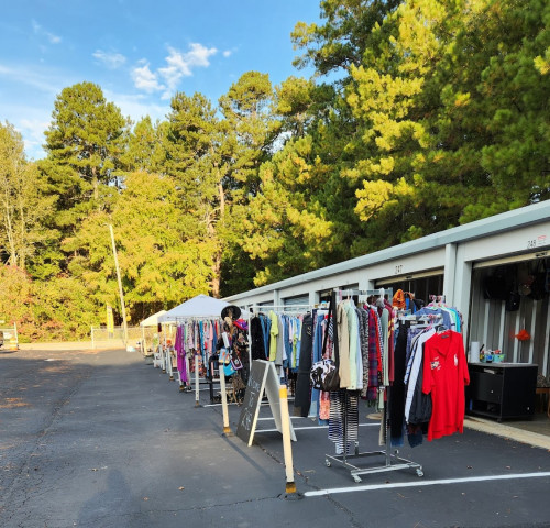 Zebulon Flea Market - Zebulon, North Carolina 27597