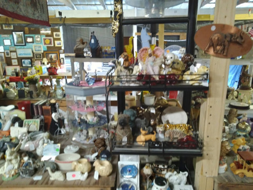 Newport Flea Mall Inc. - Newport, North Carolina 28570
