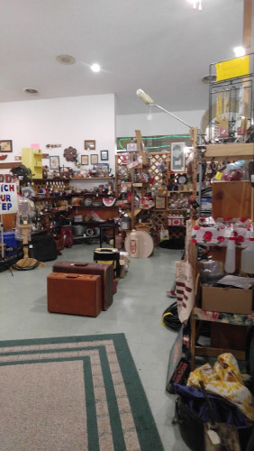 Beyond Bargains - Hermitage, Missouri 65668