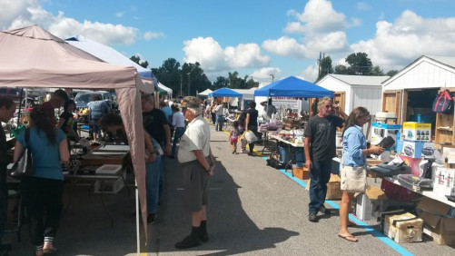 8th Avenue Flea Market - Glen Burnie, Maryland 21061