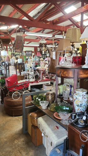 49 South Antique & Flea Market - Florence, Mississippi 39073
