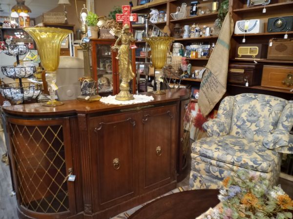 Antique Gallery of Mesquite - Mesquite, Texas 75150