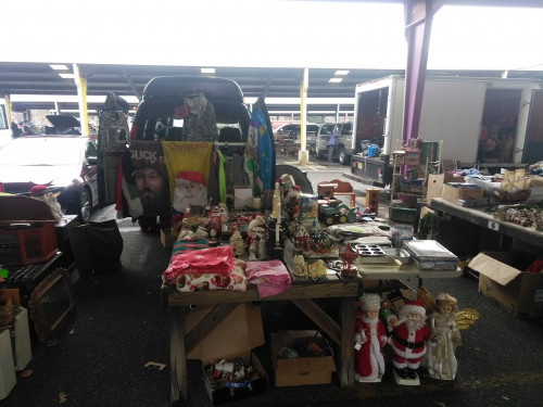 Vineland Flea Market - Vineland, New Jersey 08360