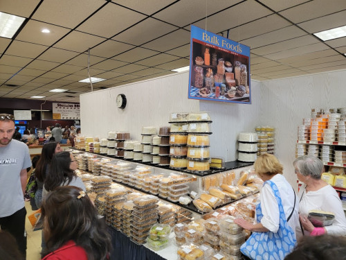 The Amish at Columbus Market - Columbus, New Jersey 08022