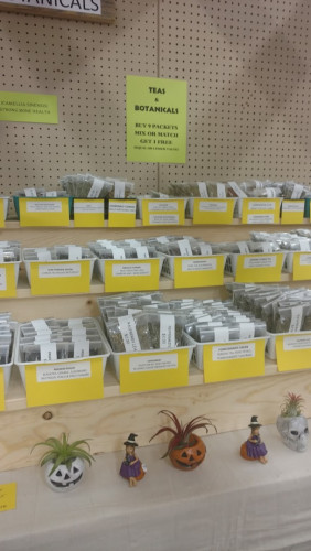 Alice's Air Plants & Savor the Flavor - Sugarcreek, Ohio 44681