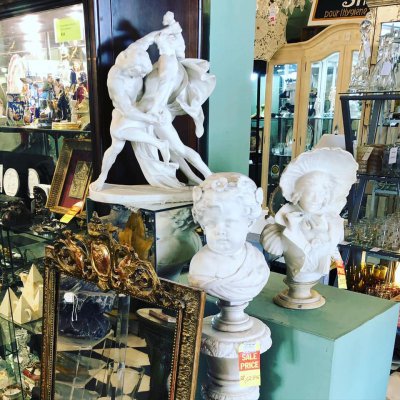 Victoria’s Attic Antique Mall - Palm Springs, California 92262