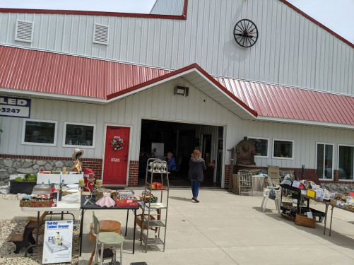 The Shops Above The Wapsi - Anamosa, Iowa 52205