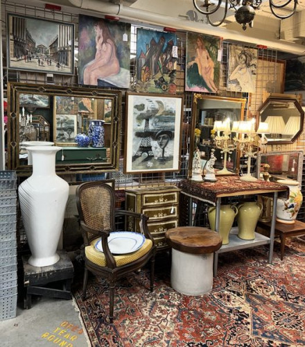 SoWa Vintage Market - Boston, Massachusetts 02118