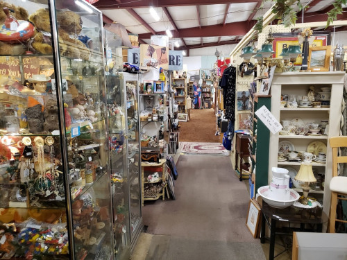 Foothills Flea Market & Antiques - Fort Collins, Colorado 80525