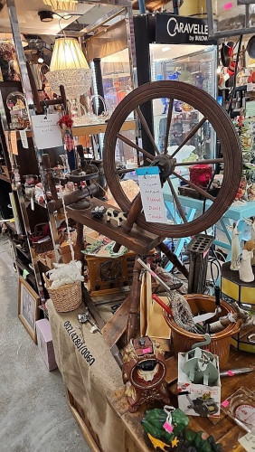 Ed's unique and antique - Tamaqua, Pennsylvania 18252