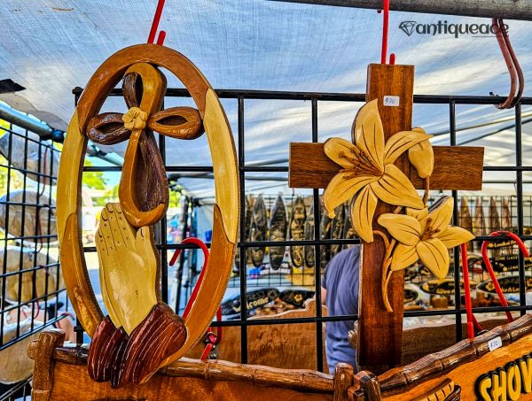 Aloha Stadium Swap Meet & Marketplace - Honolulu, Hawaii 96818