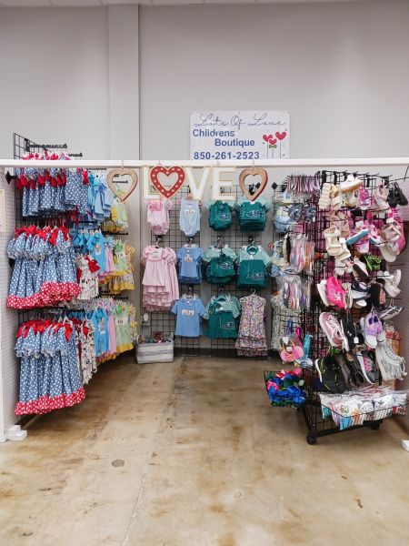 Amanda Ann's Antiques - Cantonment, Florida 32533
