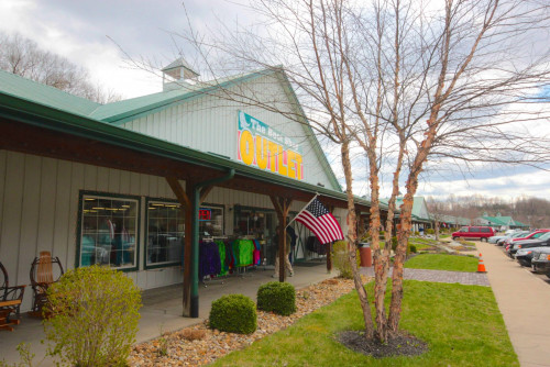 Hocking Hills Market - Rockbridge, Ohio 43149