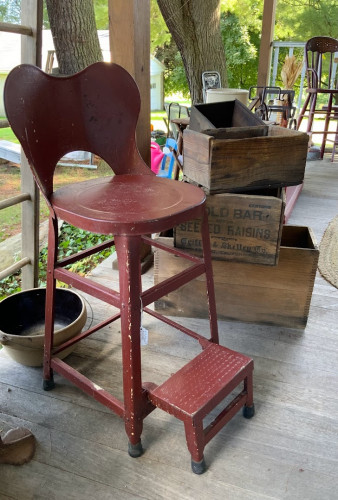 Farmhouse Antiques and Rusty Stuff - Knox, Pennsylvania 16232