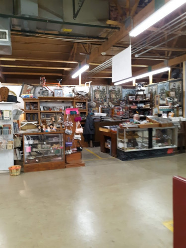 23 Southbound Flea Market - Piketon, Ohio 45648