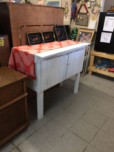 Dianna's Flea Market - Kaplan, Louisiana 70548