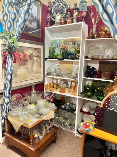 Allure Flea Market - Springfield, Missouri 65803