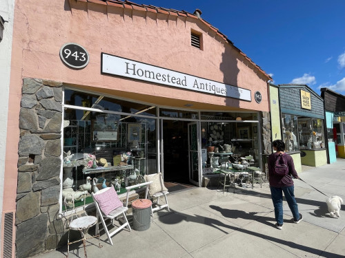 Homestead Antiques & Trading Co. - Carpinteria, California 93013