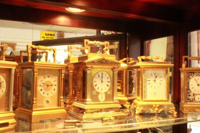 Antique Clock Gallery - Long Beach, California 90807