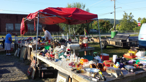 Andrick's Front Royal Fleamarket - Front Royal, Virginia 22630