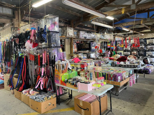 Barnyard Flea Market Lexington - Lexington, South Carolina 29073