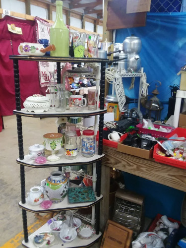111 Flea Market - Cookeville, Tennessee 38506