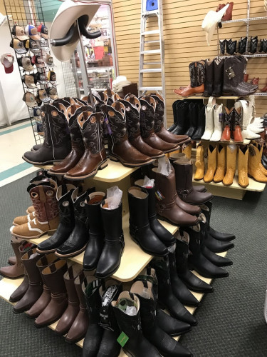 Plainfield Plaza Flea Market - Plainfield, New Jersey 07060