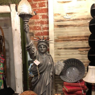 Ye Olde City Antique Mall - Tyler, Texas 75702