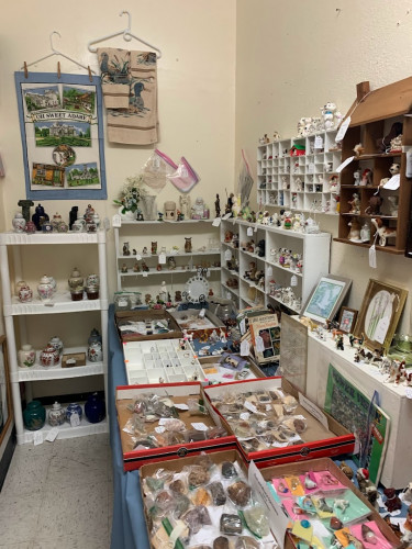 Fiddlesticks Gifts and Collectibles - West Plains, Missouri 65775