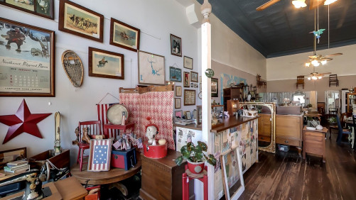 Treasures From The Past Antiques - Oroville, California 95965