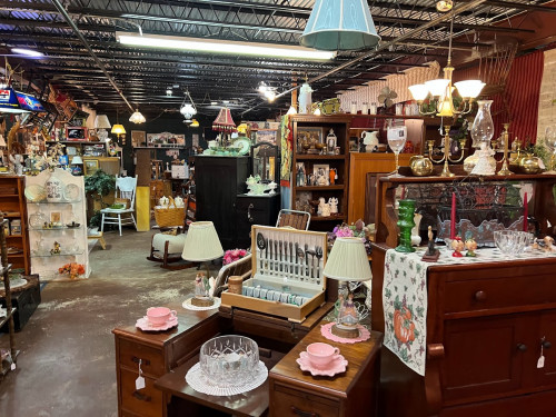 Sherman’s Antiques - Winter Haven, Florida 33881