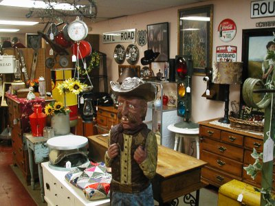 Flagstaff Antiques LLC - Flagstaff, Arizona 86001