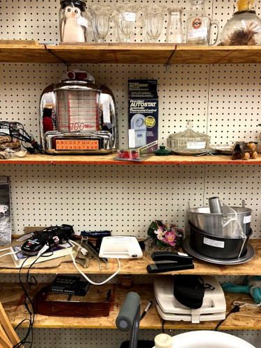 Mike's Unique - Springfield, Missouri 65807
